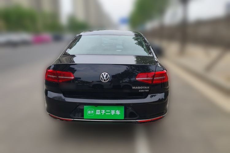 Used Volkswagen Magotan 2018 330TSI DSG Advanced Model Rear