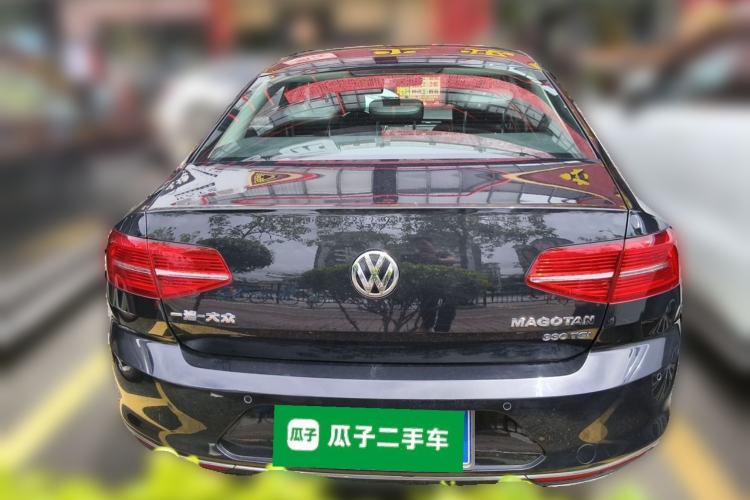 Used Volkswagen Magotan 2018 330TSI DSG Luxury Model Rear