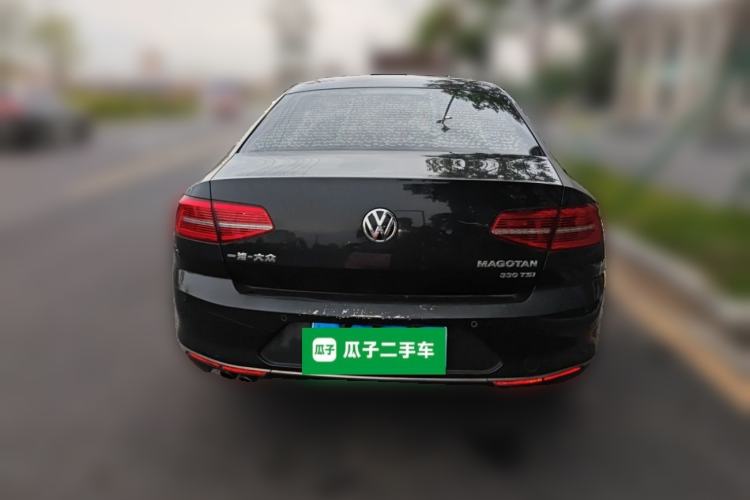 Used Volkswagen Magotan 2018 330TSI DSG Advanced Model Rear