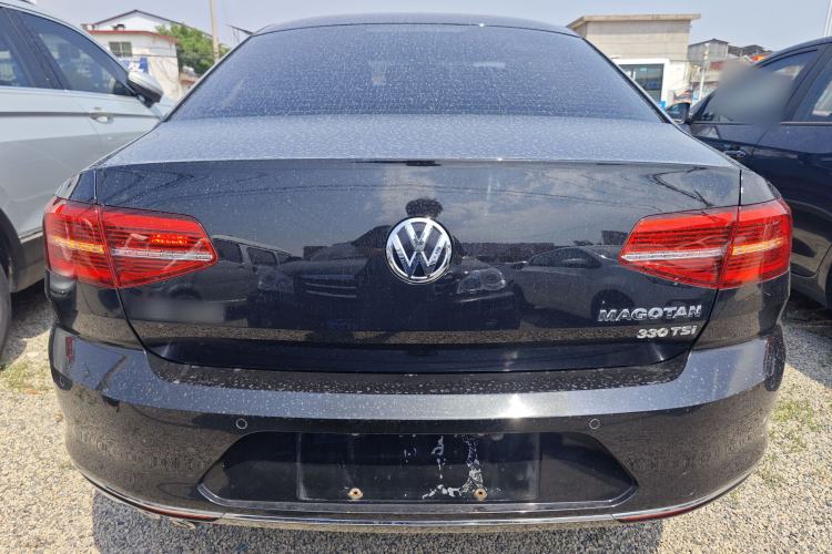 Used Volkswagen Magotan 2018 330TSI DSG Advanced Model Rear