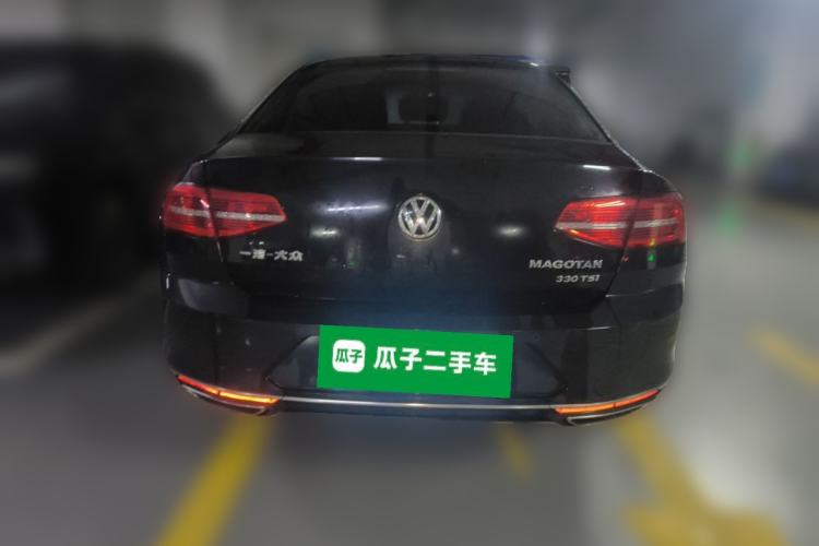 Used Volkswagen Magotan 2018 330TSI DSG Luxury Model Rear