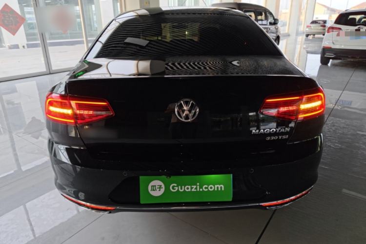 Used Volkswagen Magotan 2018 330TSI DSG Luxury Model Rear