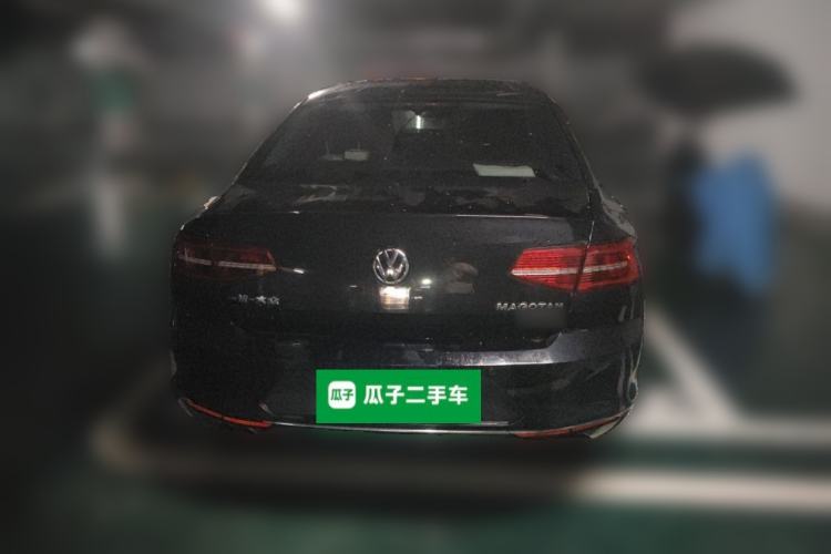 Used Volkswagen Magotan 2018 330TSI DSG Advanced Model Rear