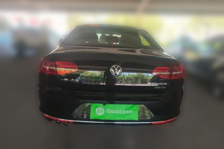Used Volkswagen Magotan 2018 280TSI DSG Comfort Model Rear