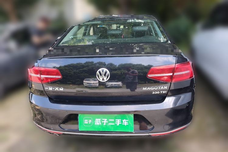 Used Volkswagen Magotan 2018 330TSI DSG Advanced Model Rear
