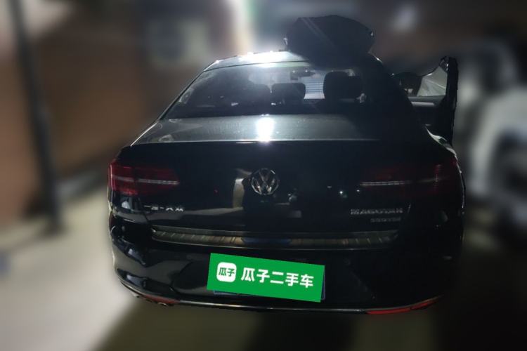 Used Volkswagen Magotan 2018 280TSI DSG Comfort Model Rear