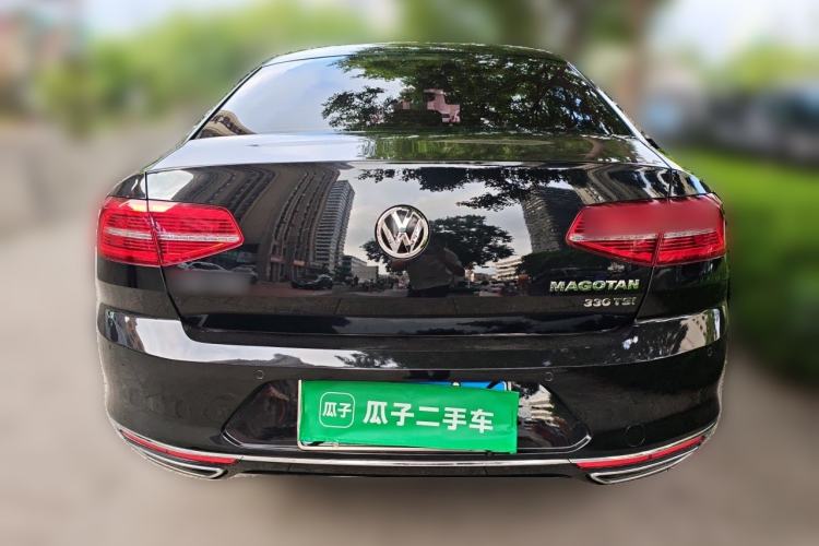 Used Volkswagen Magotan 2018 Facelift 330TSI DSG Luxury Model Rear