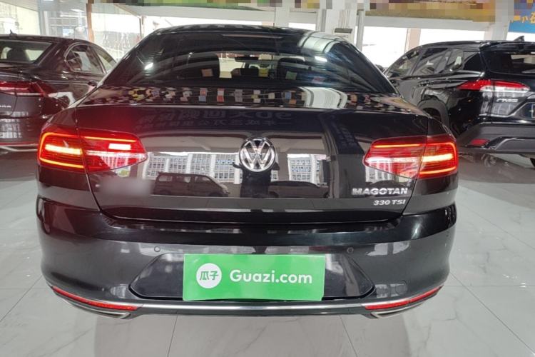 Used Volkswagen Magotan 2018 Facelift 330TSI DSG Luxury Model Rear