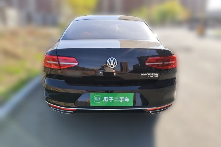 Used Volkswagen Magotan 2018 Facelift 330TSI DSG Luxury Model Rear