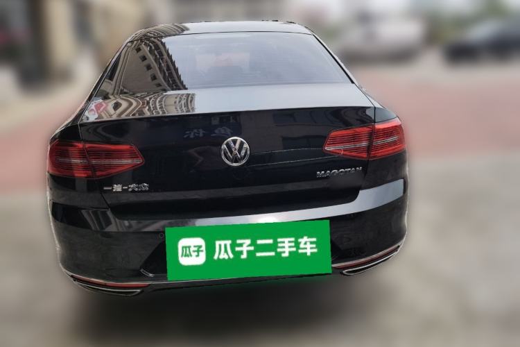 Used Volkswagen Magotan 2018 330TSI DSG Luxury Model Rear