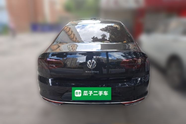 Used Volkswagen Magotan 2018 330TSI DSG Luxury Model Rear