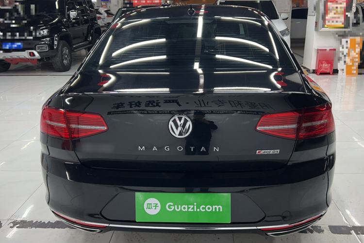 Used Volkswagen Magotan 2018 330TSI DSG Luxury Model Rear