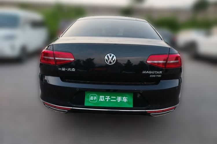 Used Volkswagen Magotan 2018 Facelift 330TSI DSG Luxury Model Rear