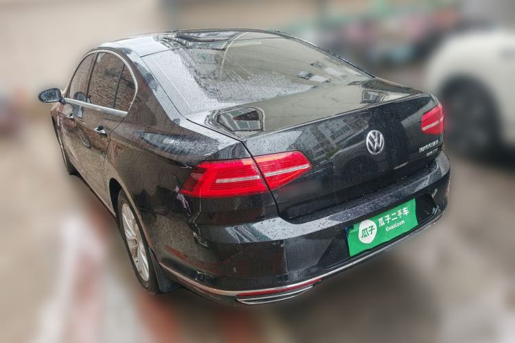 Used Volkswagen Magotan 2018 Facelift 330TSI DSG Luxury Model Rear Left 45 Deg