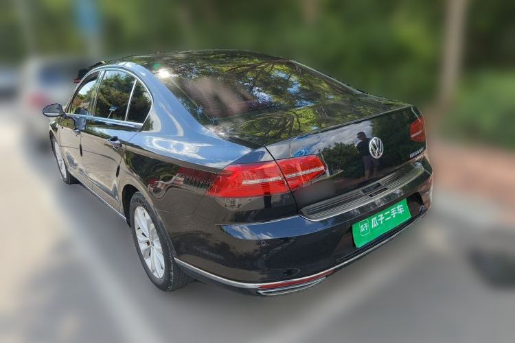Used Volkswagen Magotan 2018 Facelift 330TSI DSG Luxury Model Rear Left 45 Deg