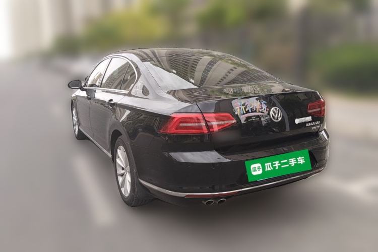 Used Volkswagen Magotan 2018 330TSI DSG Advanced Model Rear Left 45 Deg