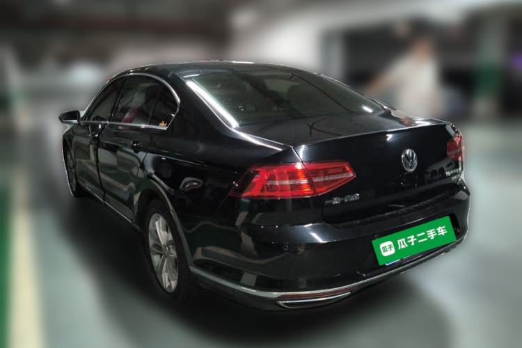 Used Volkswagen Magotan 2018 330TSI DSG Luxury Model Rear Left 45 Deg