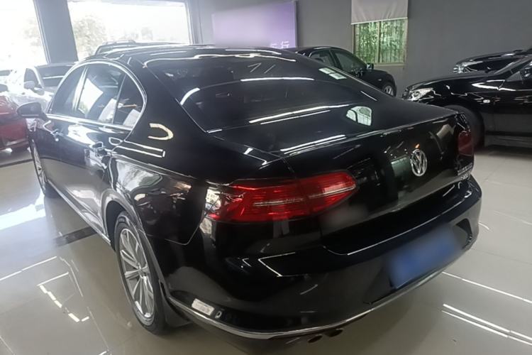 Used Volkswagen Magotan 2018 280TSI DSG Leading Model Rear Left 45 Deg