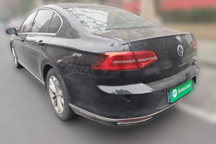 Used Volkswagen Magotan 2018 330TSI DSG Luxury Model Rear Left 45 Deg
