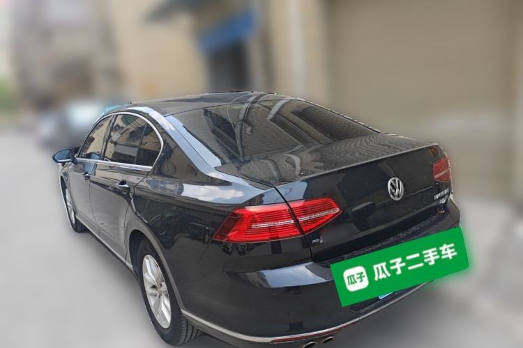 Used Volkswagen Magotan 2018 280TSI DSG Comfort Model Rear Left 45 Deg
