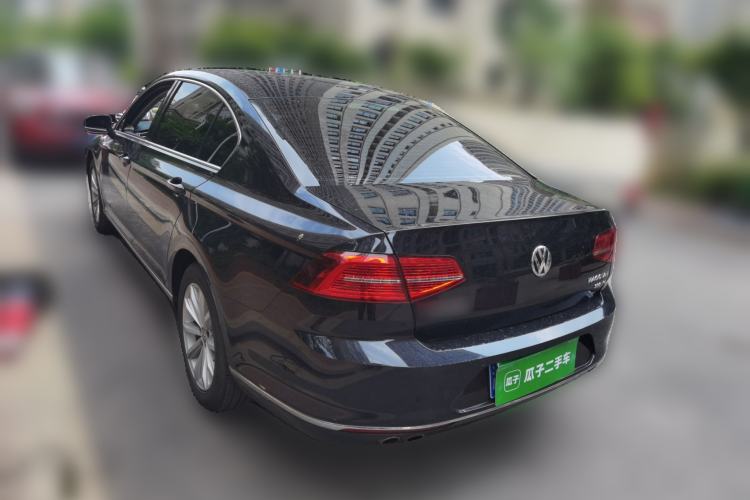 Used Volkswagen Magotan 2018 330TSI DSG Advanced Model Rear Left 45 Deg