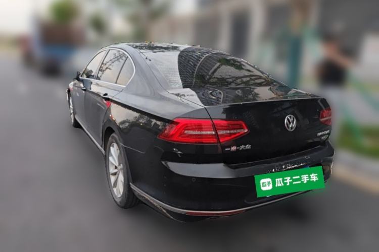 Used Volkswagen Magotan 2018 330TSI DSG Advanced Model Rear Left 45 Deg