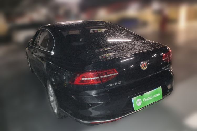 Used Volkswagen Magotan 2018 330TSI DSG Advanced Model Rear Left 45 Deg