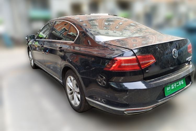 Used Volkswagen Magotan 2018 330TSI DSG Luxury Model Rear Left 45 Deg