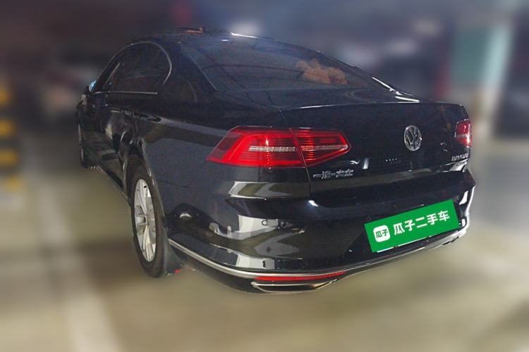 Used Volkswagen Magotan 2018 380TSI DSG Luxury Model Rear Left 45 Deg