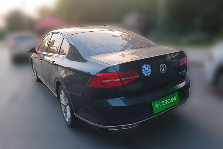 Used Volkswagen Magotan 2018 330TSI DSG Luxury Model Rear Left 45 Deg