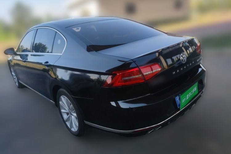 Used Volkswagen Magotan 2018 330TSI DSG Advanced Model Rear Left 45 Deg