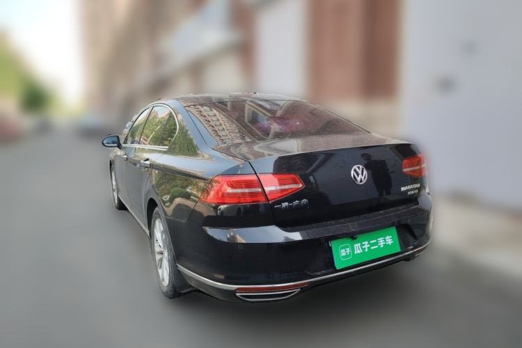 Used Volkswagen Magotan 2018 330TSI DSG Luxury Model Rear Left 45 Deg