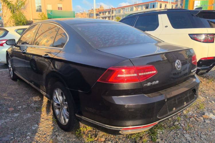 Used Volkswagen Magotan 2018 Facelift 330TSI DSG Luxury Model Rear Left 45 Deg