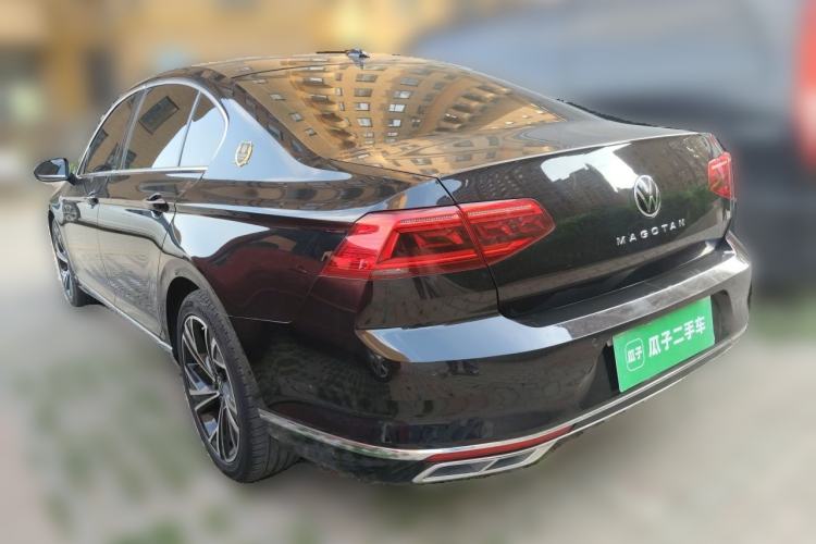 Used Volkswagen Magotan 2018 330TSI DSG Advanced Model Rear Left 45 Deg