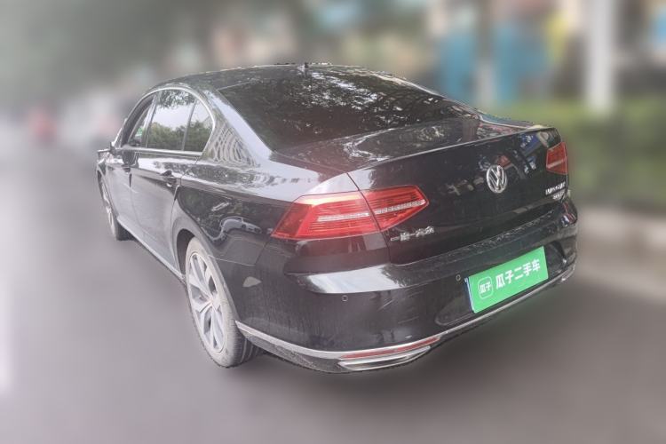 Used Volkswagen Magotan 2018 380TSI DSG Prestige Model Rear Left 45 Deg