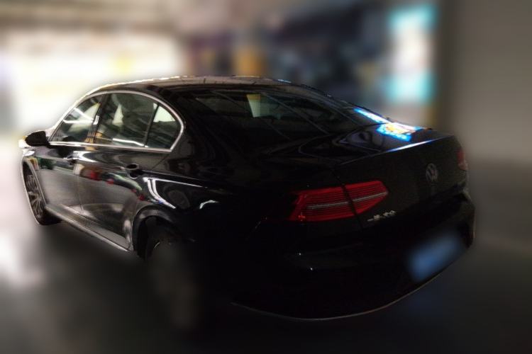 Used Volkswagen Magotan 2018 Facelift 330TSI DSG Luxury Model Rear Left 45 Deg