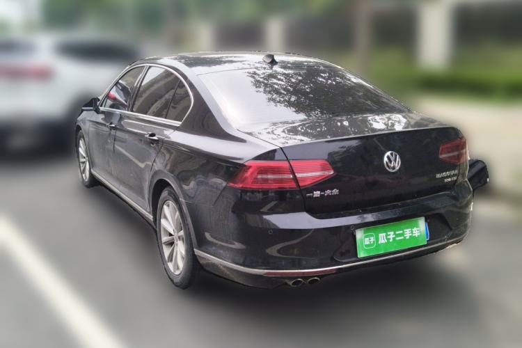 Used Volkswagen Magotan 2018 330TSI DSG Advanced Model Rear Left 45 Deg