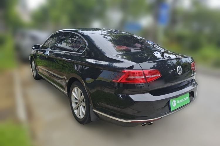 Used Volkswagen Magotan 2018 330TSI DSG Advanced Model Rear Left 45 Deg