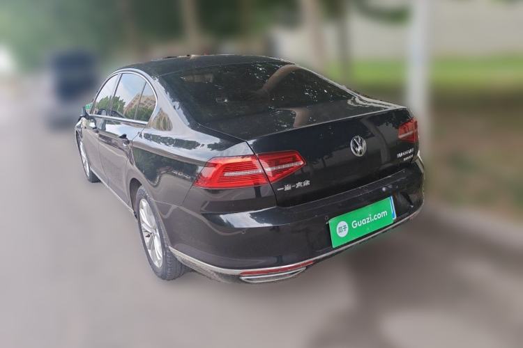 Used Volkswagen Magotan 2018 Facelift 330TSI DSG Luxury Model Rear Left 45 Deg