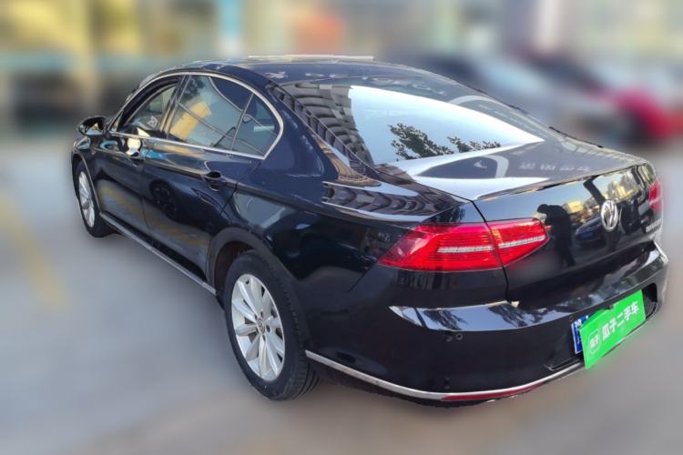 Used Volkswagen Magotan 2018 330TSI DSG Advanced Model Rear Left 45 Deg