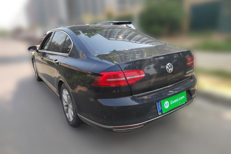 Used Volkswagen Magotan 2018 Facelift 330TSI DSG Luxury Model Rear Left 45 Deg