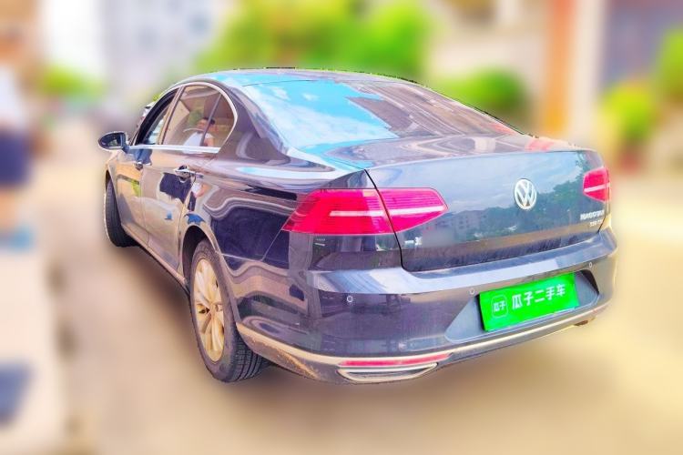 Used Volkswagen Magotan 2018 330TSI DSG Luxury Model Rear Left 45 Deg