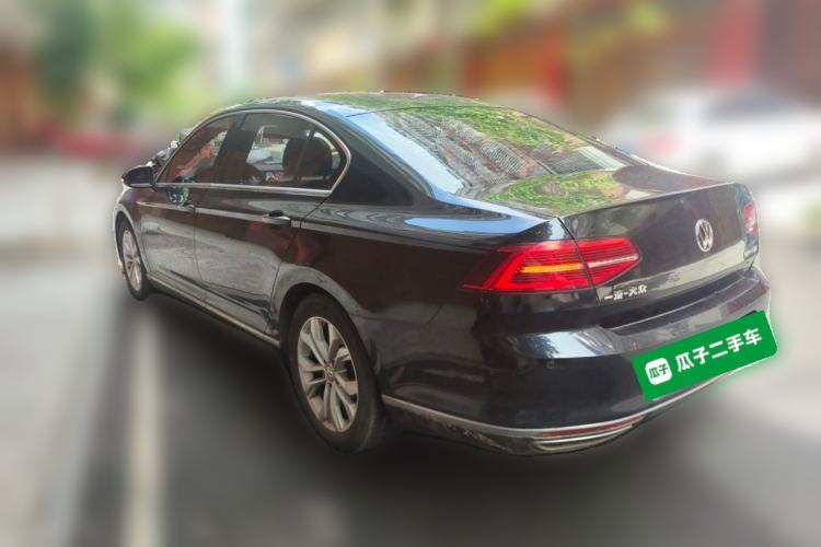 Used Volkswagen Magotan 2018 330TSI DSG Luxury Model Rear Left 45 Deg