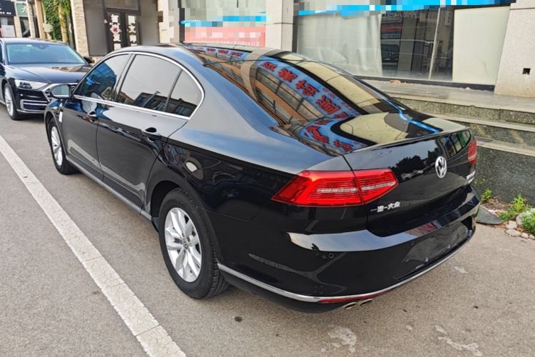 Used Volkswagen Magotan 2018 280TSI DSG Comfort Model Rear Left 45 Deg