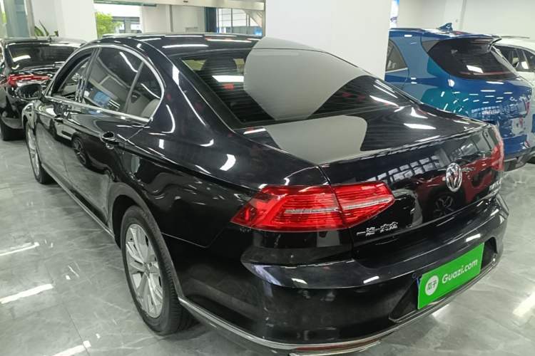 Used Volkswagen Magotan 2018 Facelift 380TSI DSG Luxury Version Rear Left 45 Deg