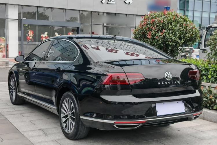 Used Volkswagen Magotan 2018 280TSI DSG Leading Model Rear Left 45 Deg