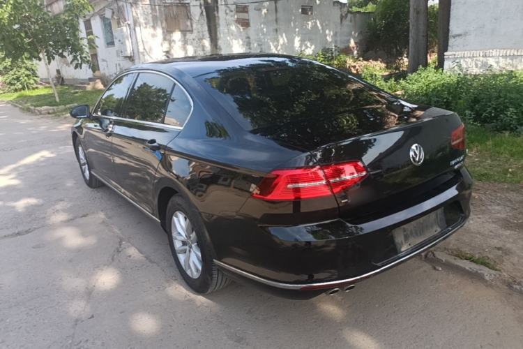 Used Volkswagen Magotan 2018 280TSI DSG Comfort Model Rear Left 45 Deg
