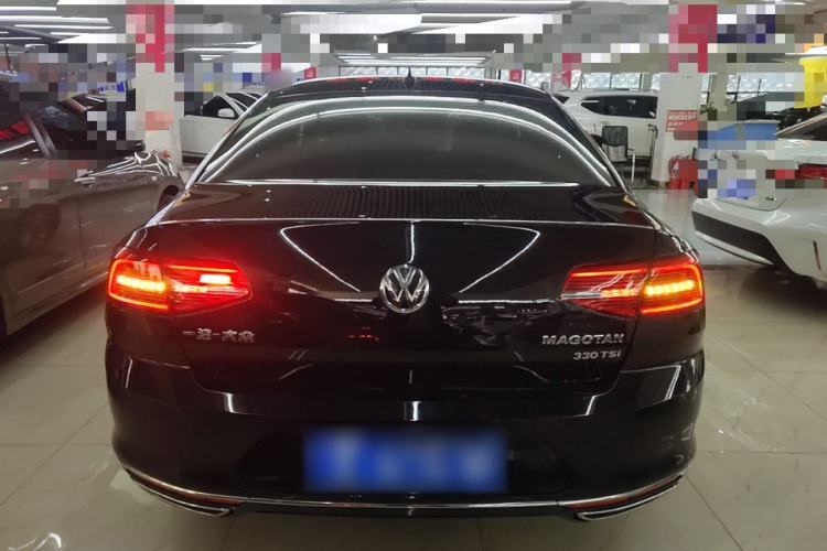 Used Volkswagen Magotan 2018 330TSI DSG Advanced Model Rear