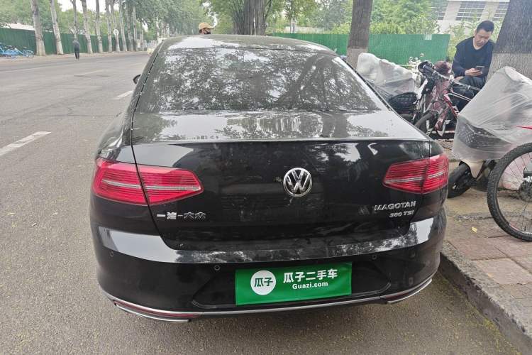 Used Volkswagen Magotan 2018 380TSI DSG Luxury Model Rear