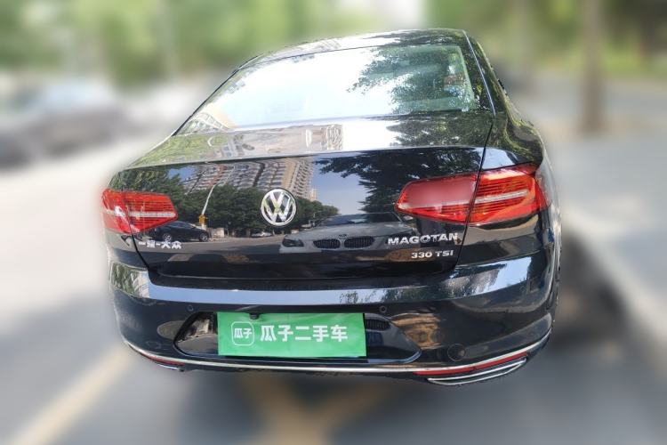 Used Volkswagen Magotan 2018 Facelift 330TSI DSG Luxury Model Rear